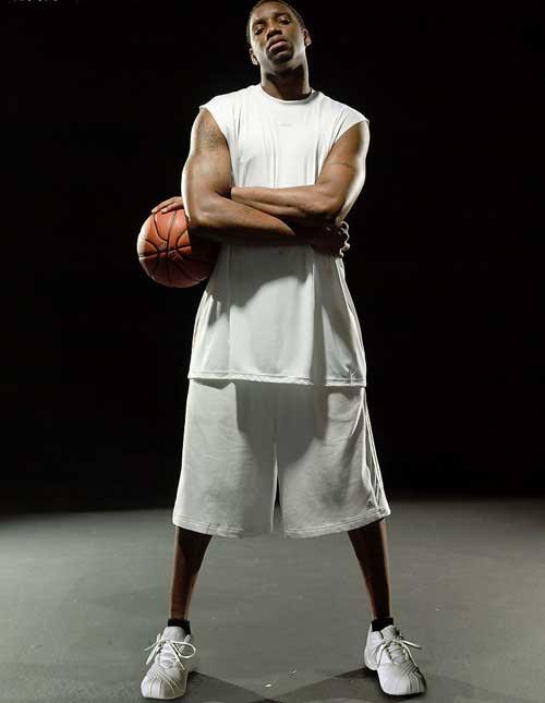 剑南春丨热刺1-1桑德兰，本-戴维斯建功，布罗贝伊扳平比分