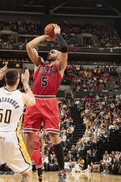 [NBA]东契奇空砍38+10+10 湖人不敌马刺