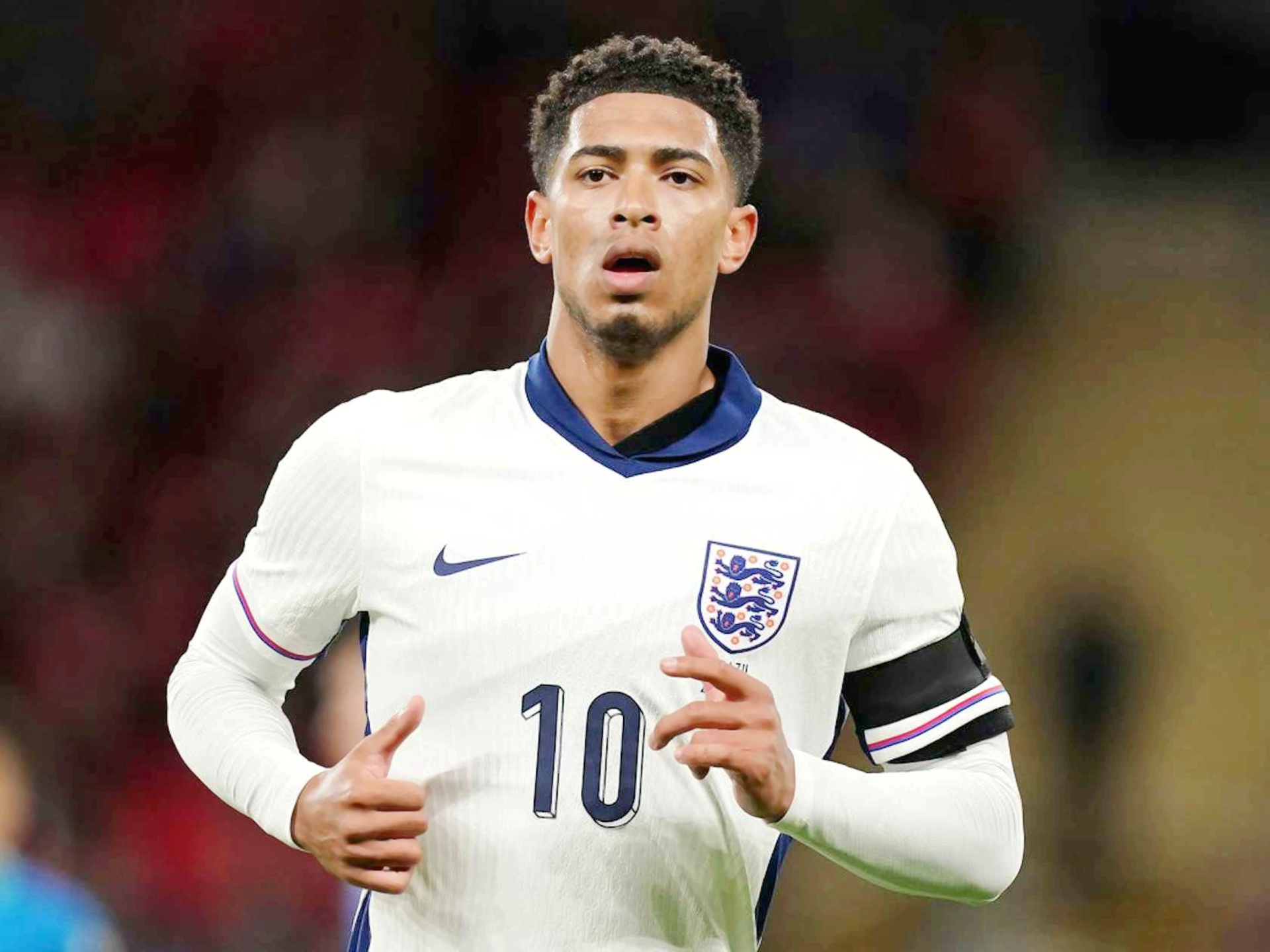 即将Here we go罗马诺：皇马已将合同发送给阿诺德，即将签约