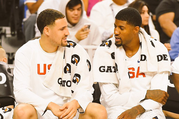 加纳乔夏窗恐离开曼联！转会时间问题，与阿莫林有芥蒂态度两遭警告加纳乔离开曼联恐是时间问题！将帅芥蒂已深，阿莫林两次警告其态度。