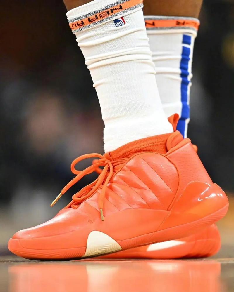 范戴克：与远藤航聊了世界杯分组，日本优秀球员众多极具实力