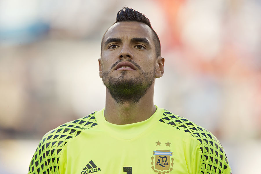 卫报：如果索尔斯克亚上任，卡里克可能当担任助教