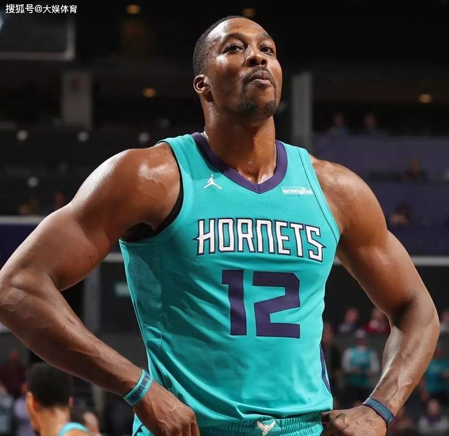 丰塞卡：谢尔基需改善防守态度，以适应曼城的战术纪律