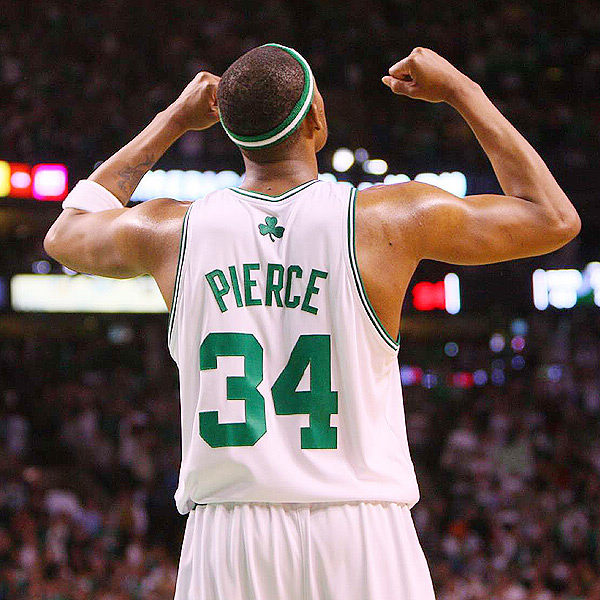 仍6分领跑！阿森纳0-0闷平利物浦 两队各踢半场好球